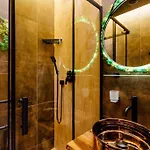 Paradise Wellness - Sauna&spa Villa *