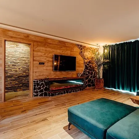 Paradise Wellness - Sauna&spa فيلة Terchová